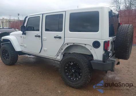 2014 Jeep Wrangler Unlimited Sahara z USA, uszkodzony, nr VIN 1C4BJWEG6EL245986